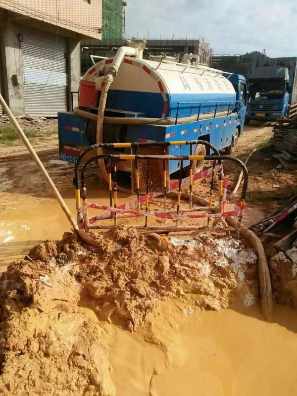 双桥工地淤泥清淤