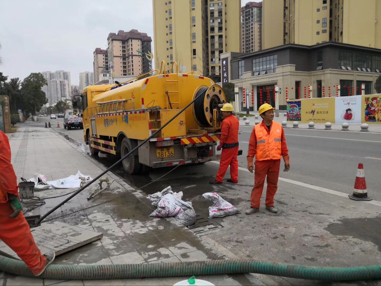 双桥排污管道清淤-管道清洗